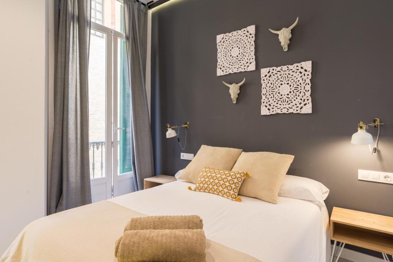 Bhost-Plaza De Las Flores Málaga Dış mekan fotoğraf